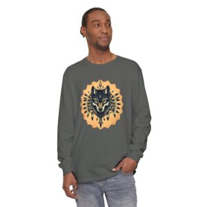 Sleek Wolf Graphic Tee | Native American Art Sweatshirt